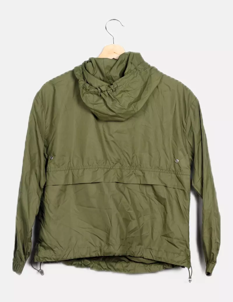 Bershka Kanguro verde básica