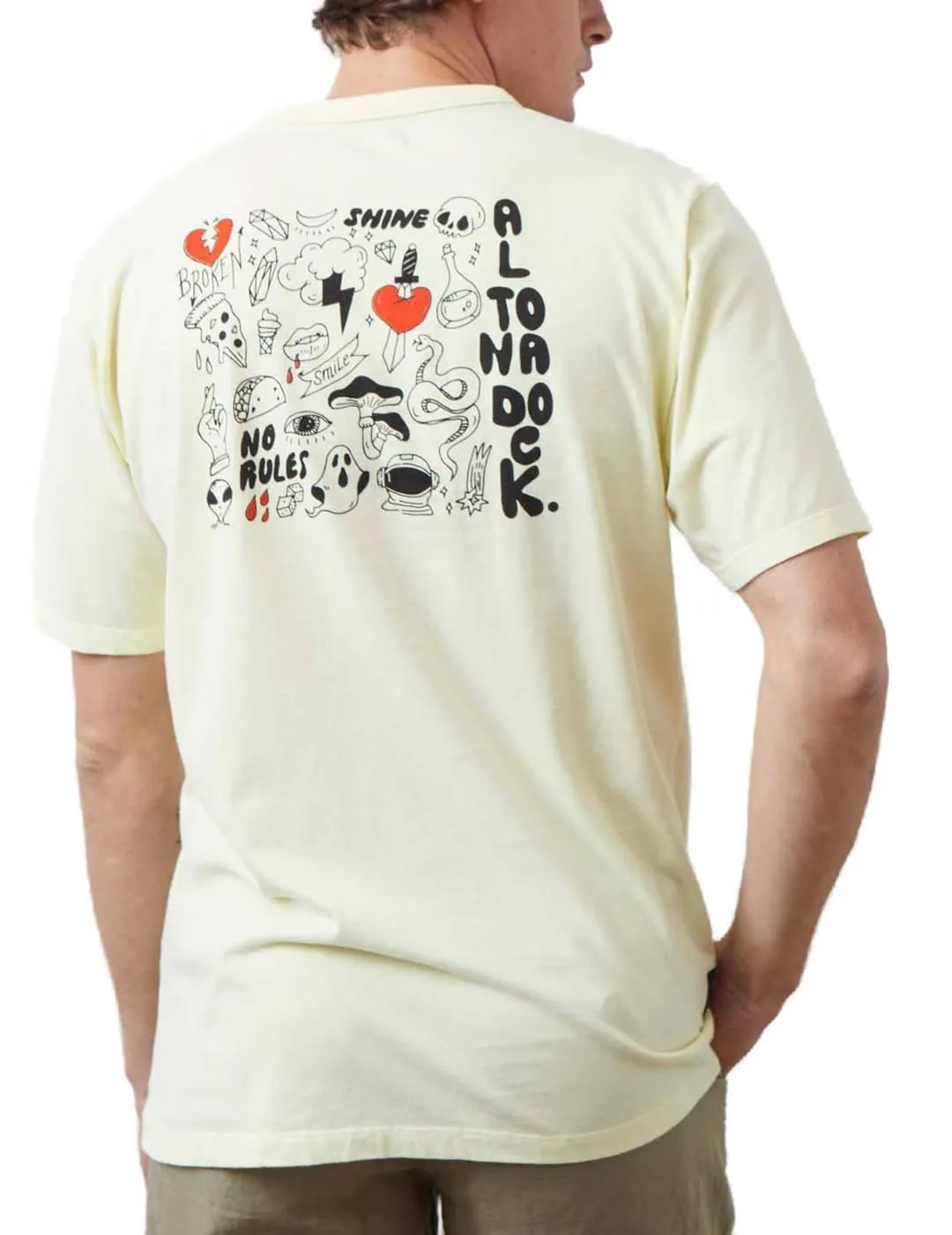 Camiseta Altonadock amarilla y dibujos manga corta de hombre